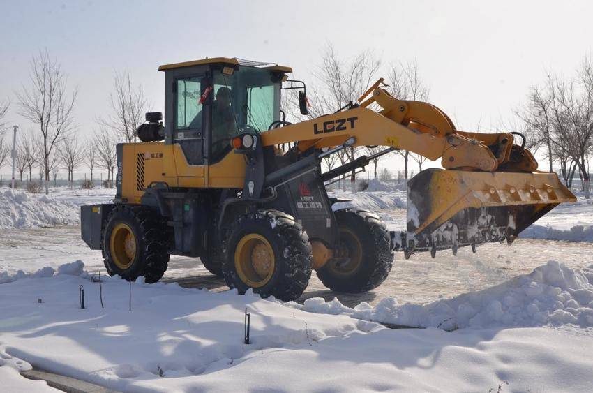 接待人次破万、服务全线升温：这个春节，恩旅集团各景区用实力宠粉.docx