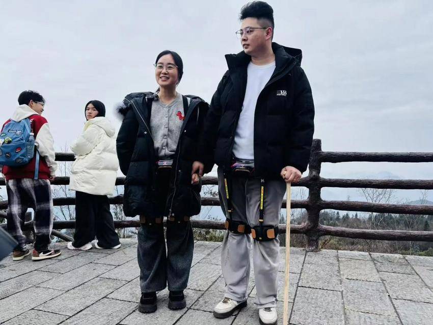 马年新春，恩旅集团“花式”宠客！各景区人气旺、福利多，热闹非凡.docx